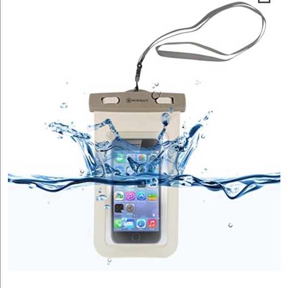 Waterproof Pouch - Picture 2 of 8